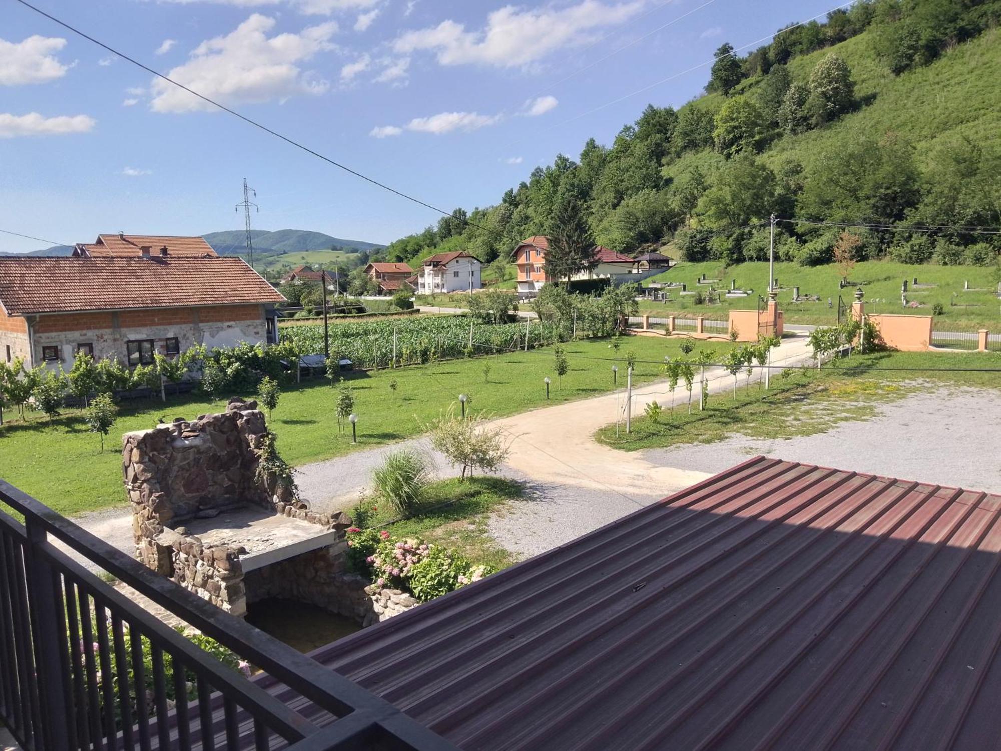 Apartmani Natura Sanski Most Dış mekan fotoğraf